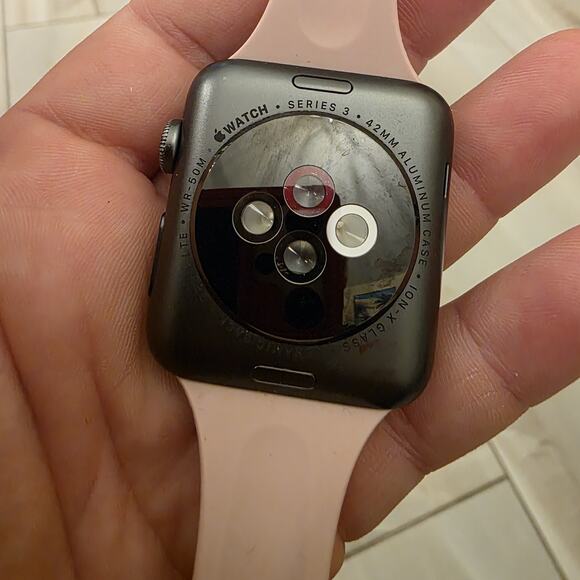 Apple Watch Series 3, 42mm Aluminum Case Ion-X glass Ceramic Back GPS LTE WR-50M - Picture 9 of 16